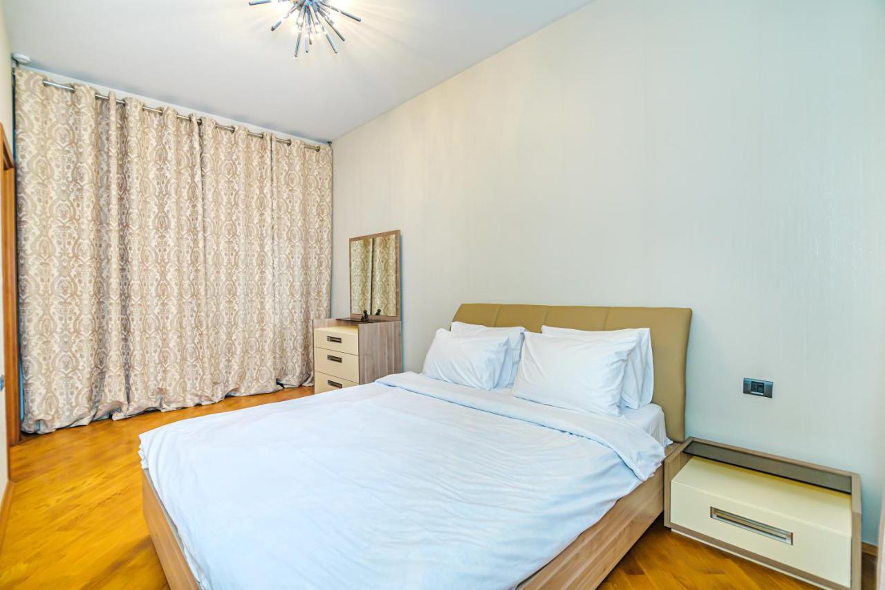 Vip Apartamen Nizami Street Apartment Baku Exterior photo