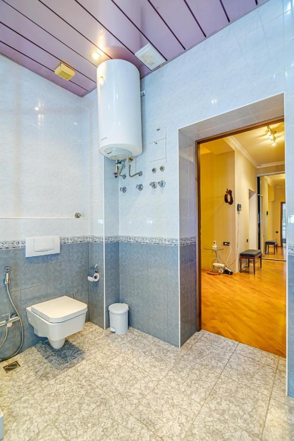 Vip Apartamen Nizami Street Apartment Baku Exterior photo