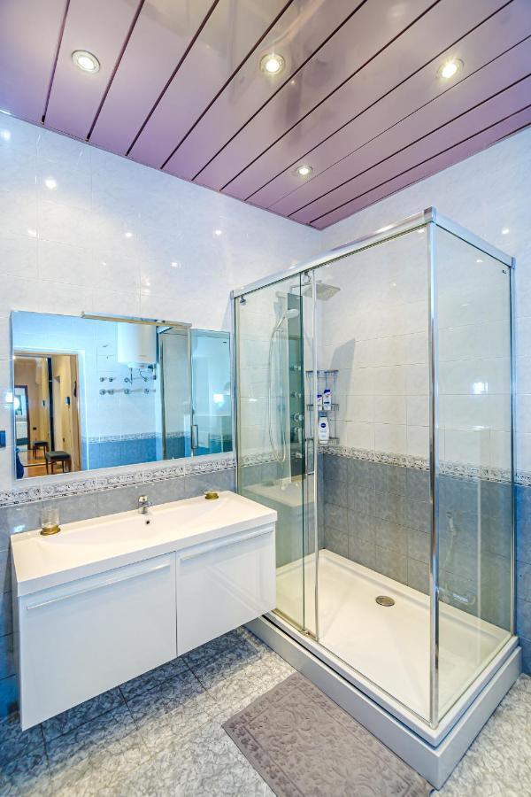 Vip Apartamen Nizami Street Apartment Baku Exterior photo